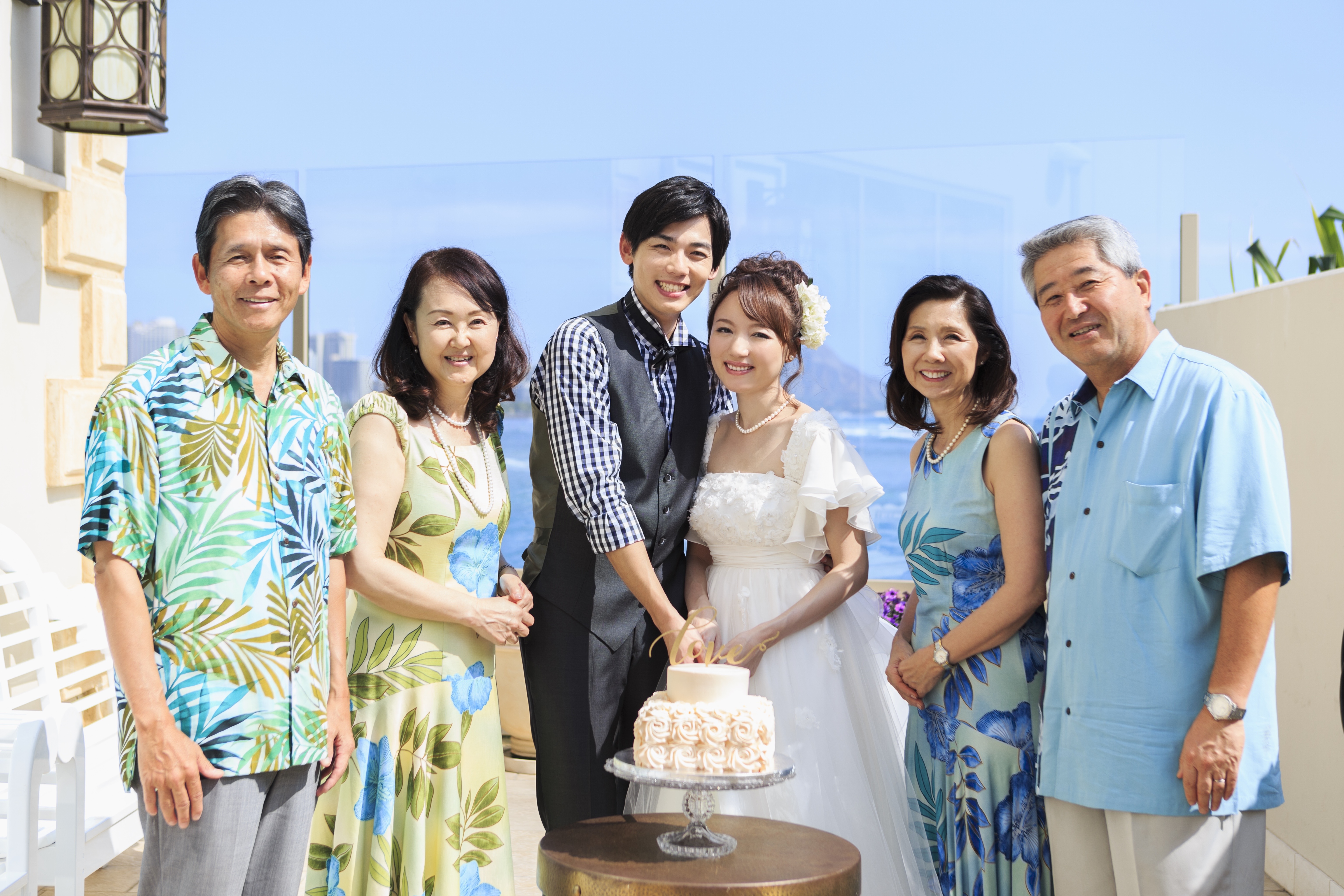 かりゆし 沖縄 結婚式 服装 親族