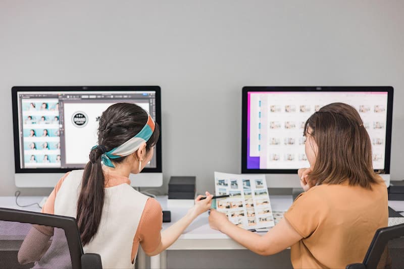 会社ロゴなどを入れる場合の注意点