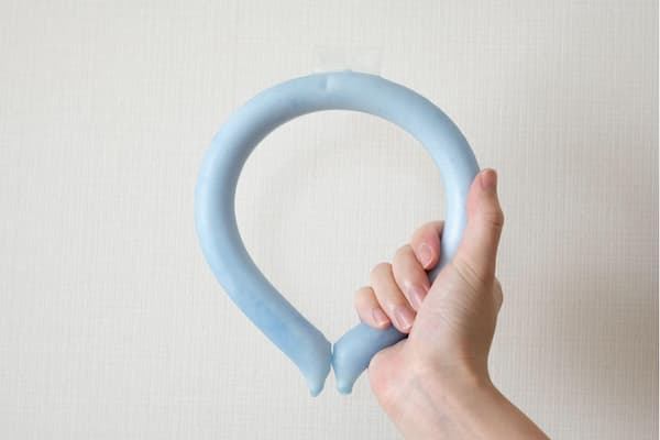 クールネックリング